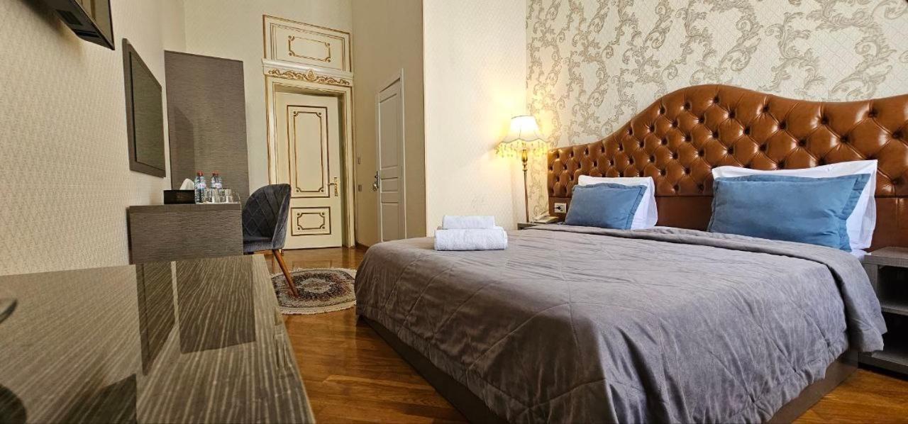 Pilot City Hotel Baku Eksteriør billede