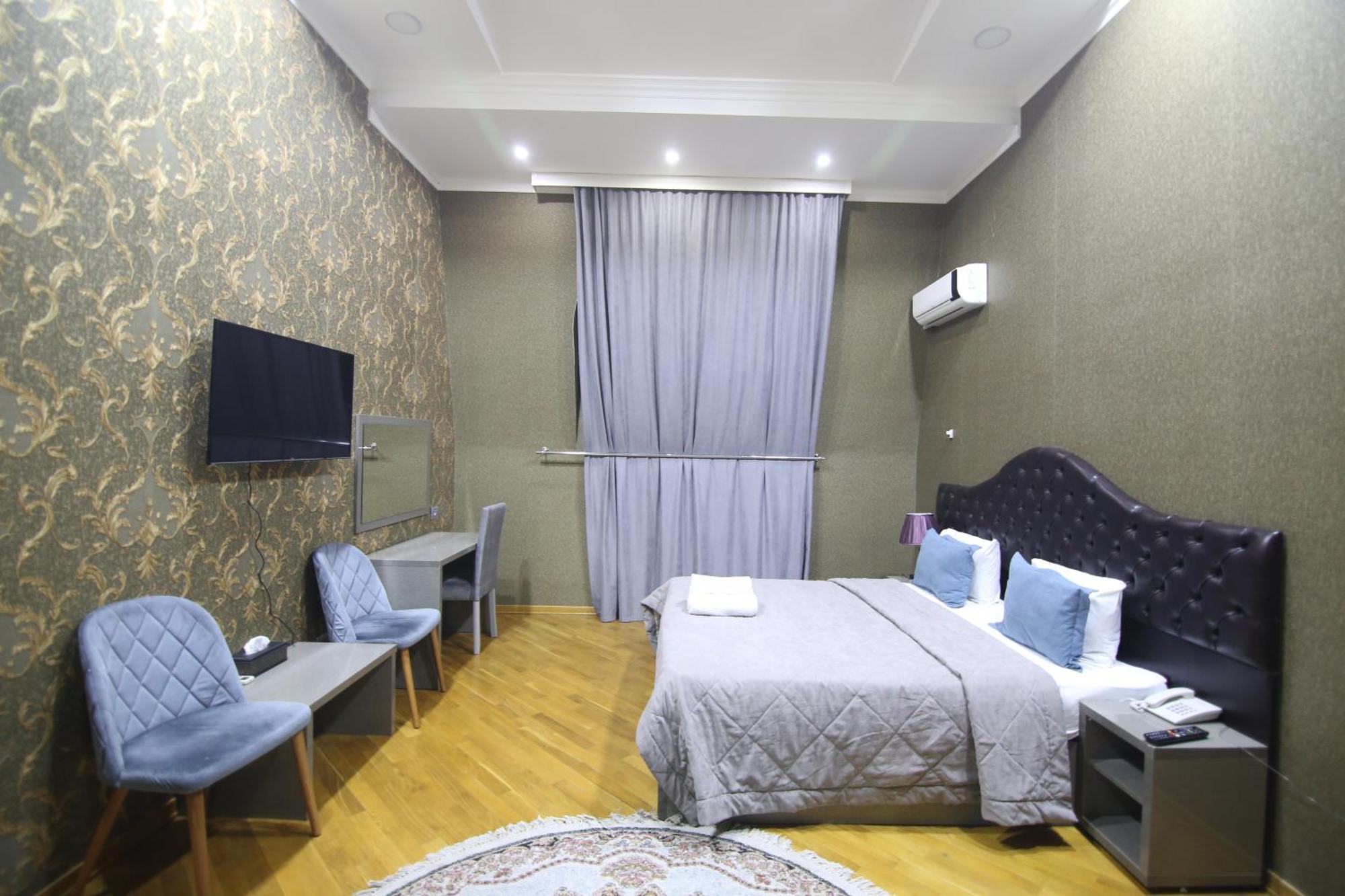 Pilot City Hotel Baku Eksteriør billede