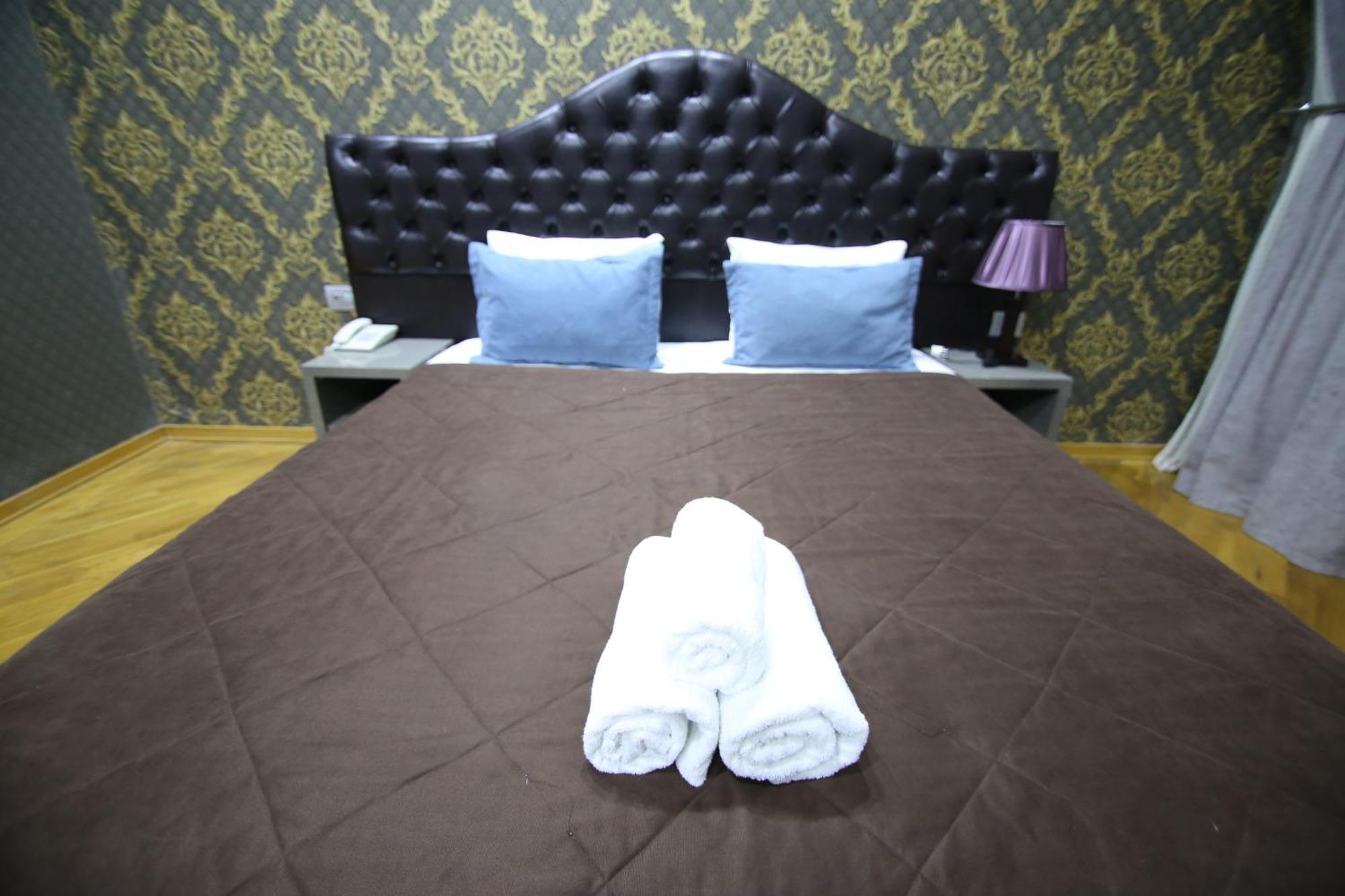Pilot City Hotel Baku Eksteriør billede
