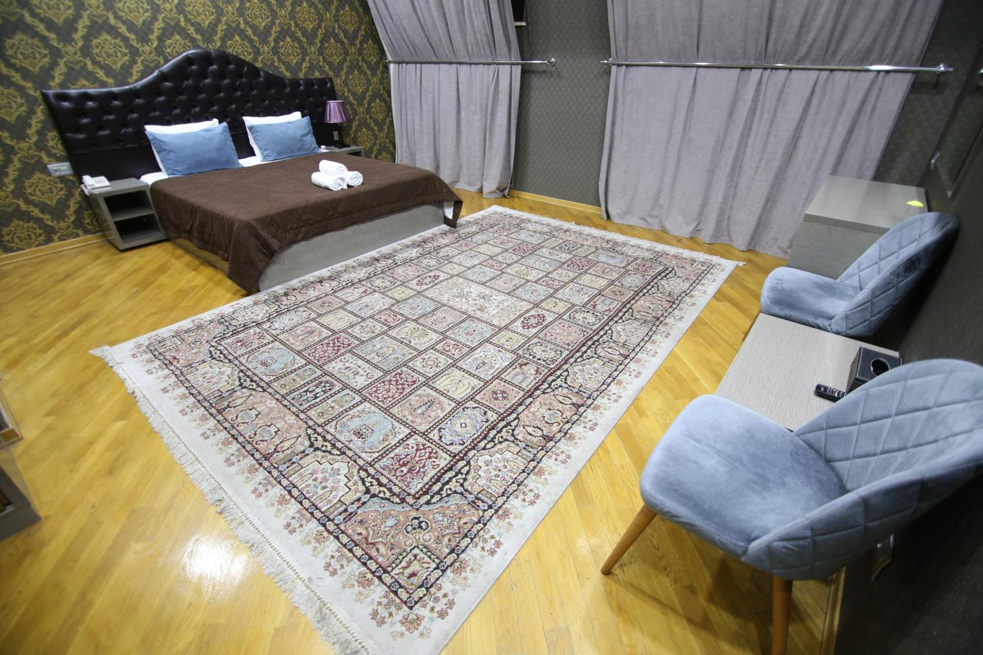 Pilot City Hotel Baku Eksteriør billede